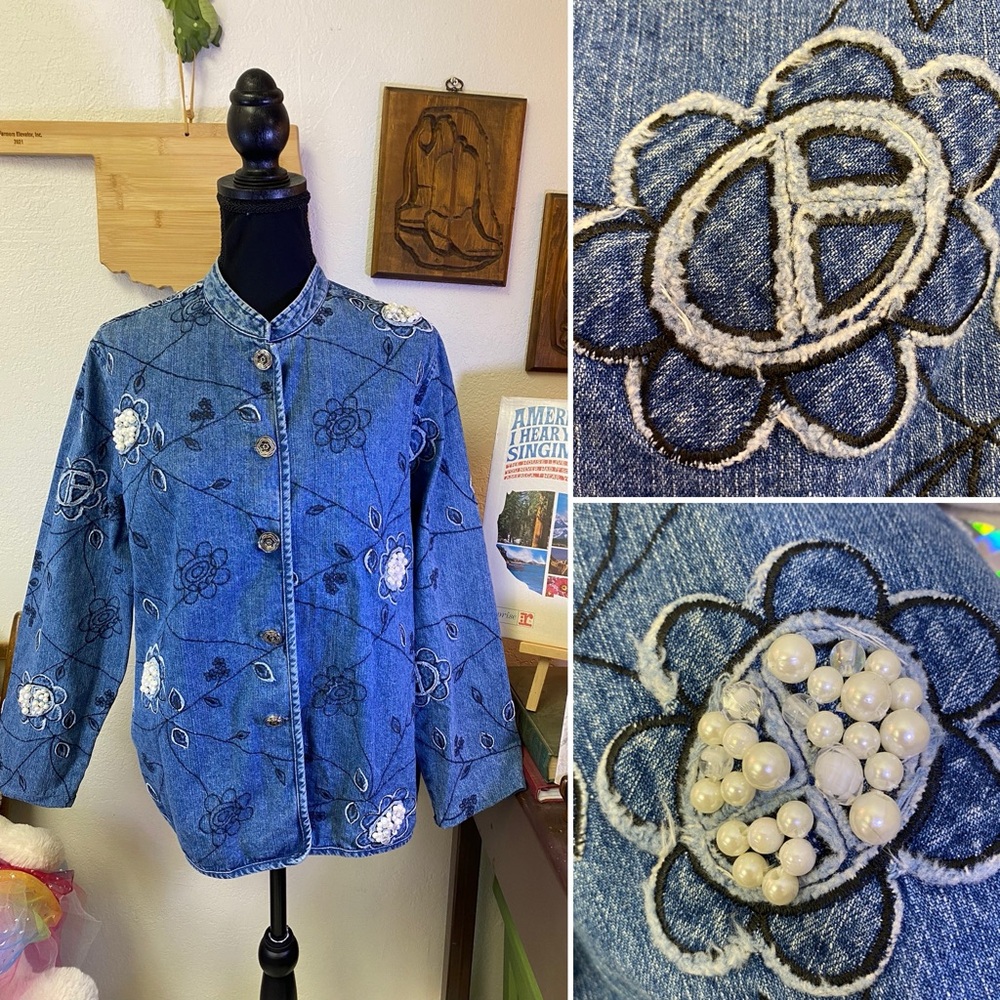 Tantrums Denim 1X XL Embroidered Flowers Pearls Classic Button Up Jean Jacket